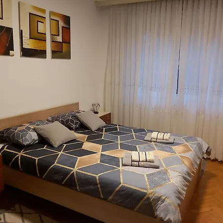 Bose Apartment
